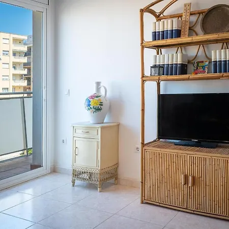 At093 Baix A Mar Apartament *